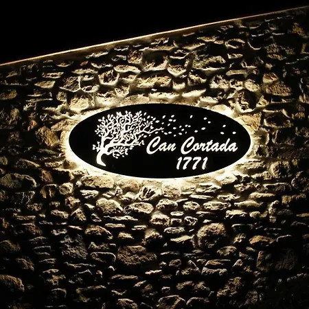 Chalet Cortada 1771 Casa Rural Entre Vinedos Girona